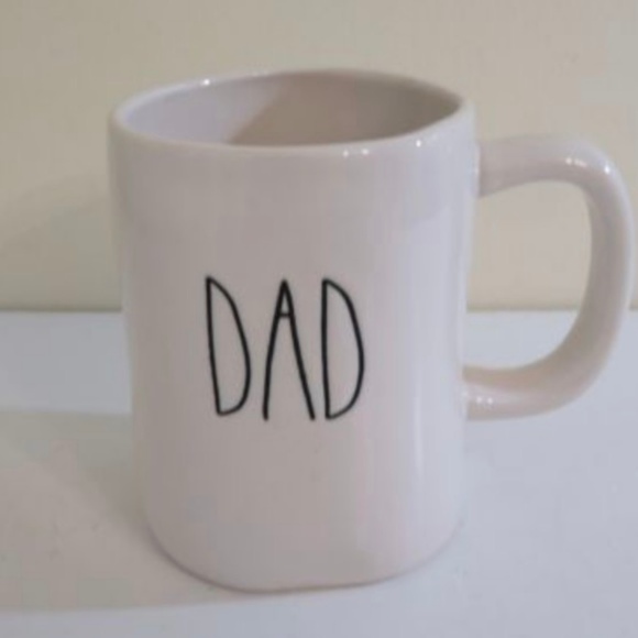 Rae Dunn Other - 🎈🎈RAE DUNN "DAD" Cup Mug ❤️